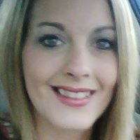 Heather Powers Photo 17
