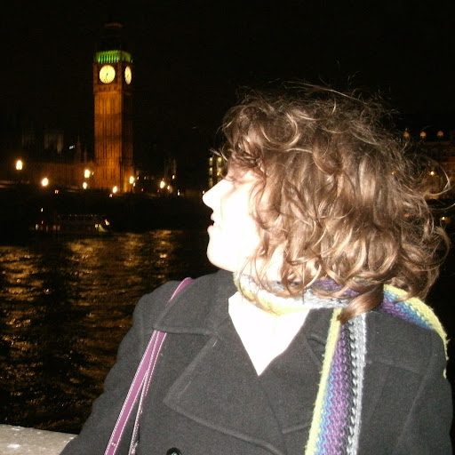 Erin Doherty Photo 22