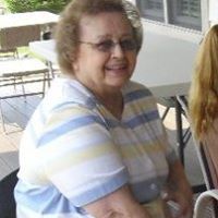 Roberta Warren Photo 7