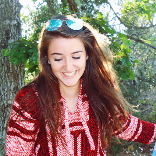 Annie Carr Photo 44