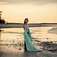 Christina Sizemore Photo 7
