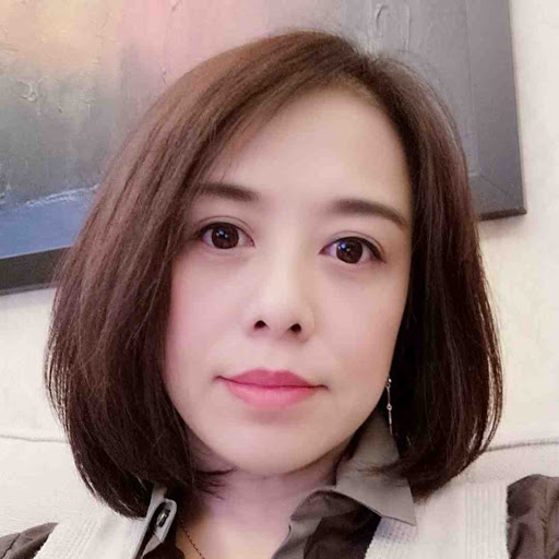 Regina Leung Photo 17