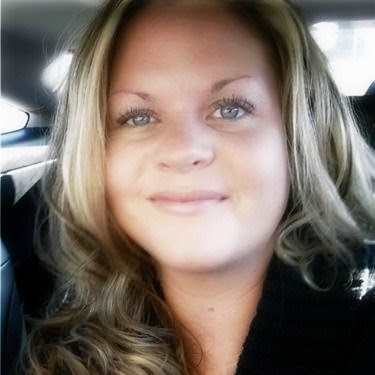 Jeanine Taylor Photo 12