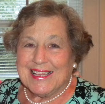 Nancy Dickens Photo 37