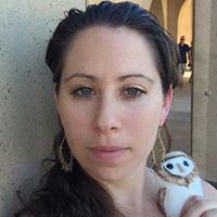 Johanna Solomon Photo 13
