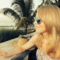 Corina Roberts Photo 10