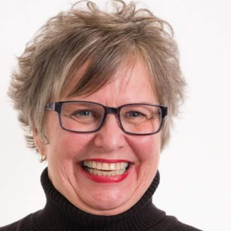 Mary Novak Photo 32