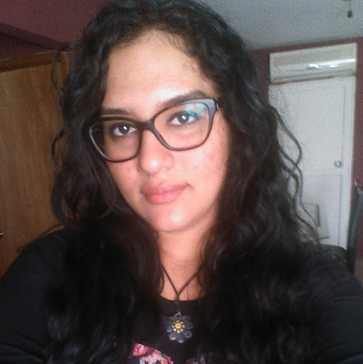 Irene Villalobos Photo 22