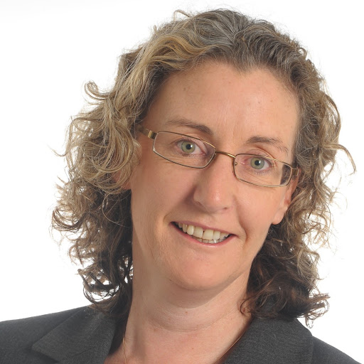 Helen Thompson Photo 39