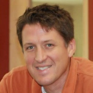 Jon Howard Photo 34