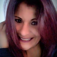 Julie Maciel Photo 8