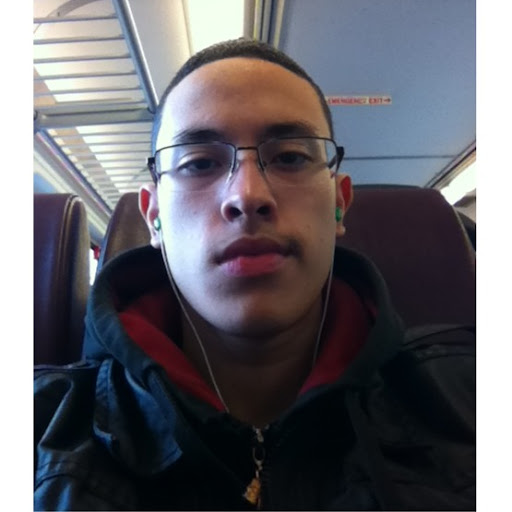 Manuel Fuentes Photo 31