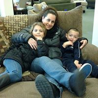 Corinne Roberts Photo 28