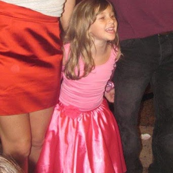 Sarah Derenne Photo 1