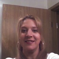 Michele Gold Photo 7