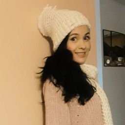 Laura Garcia Photo 23