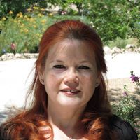 Elizabeth Bouchard Photo 26