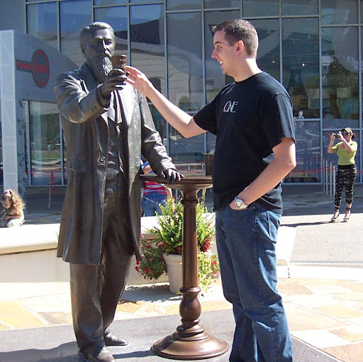 Stephen Riddle Photo 9