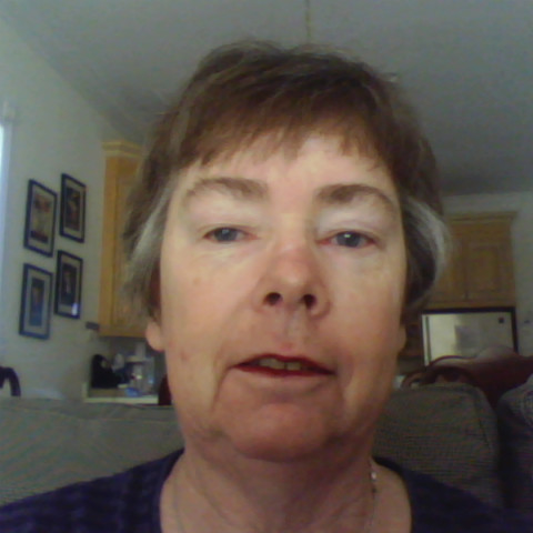 Julie Brunson Photo 31