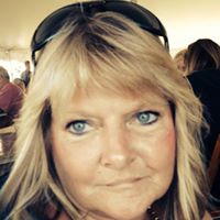Amy Haines Photo 24