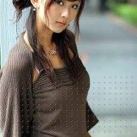 Yun Li Photo 32