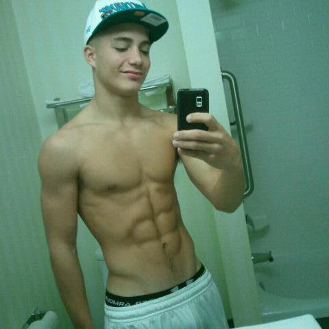 Brandon Barnette Photo 25