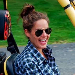 Natalie Johnson Photo 25