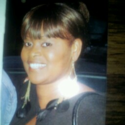 Aretha Campbell Photo 15