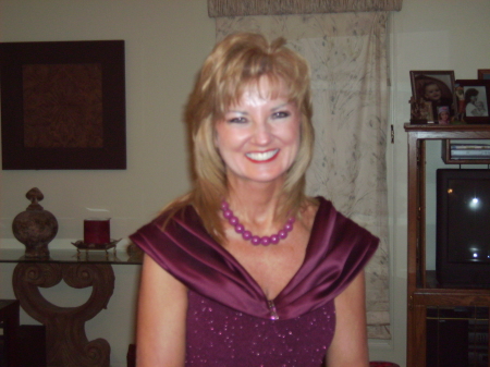 Cindy Shelton Photo 15