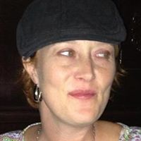 Lori Constantine Photo 7