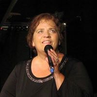 Dee Guthrie Photo 18