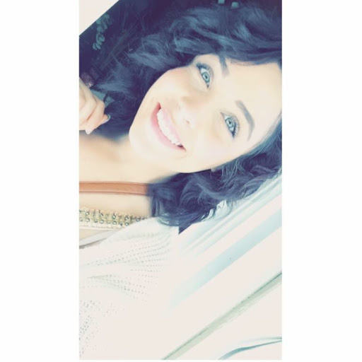 Michele Hernandez Photo 20