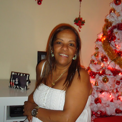 Gloria Lange Photo 5