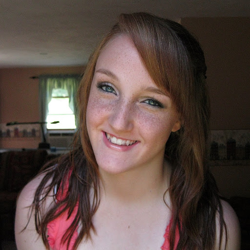 Kelly Mccarthy Photo 29