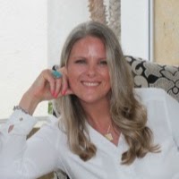 Gina Hunter Photo 14