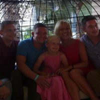 Annie Fleming Photo 23