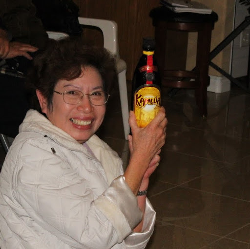 Them Nguyen Photo 9
