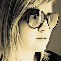Katie Emerson Photo 31