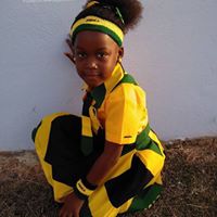 Tenesha Robinson Photo 6