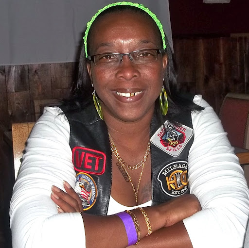 Cecilia Edwards Photo 15