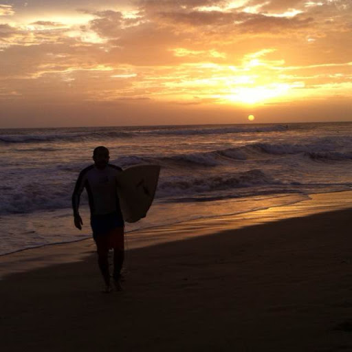 Jorge Leon Photo 12