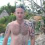 Christopher Pickett Photo 8