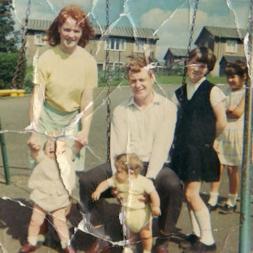 Martha Hamilton Photo 4
