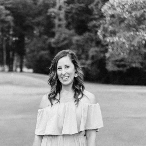 Amy Erwin Photo 16