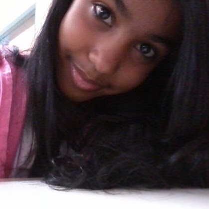 Julia Cruz Photo 29