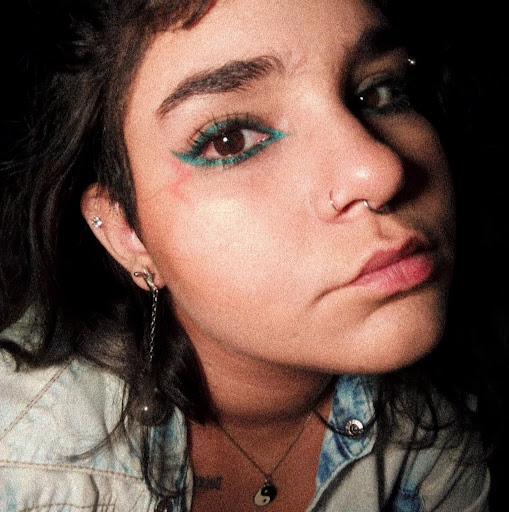 Nicole Souza Photo 6