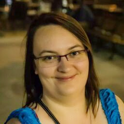 Kristina Hall Photo 31