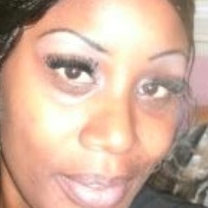 Angela Crosby Photo 12