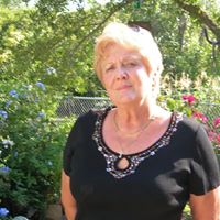 Mary Zeller Photo 9