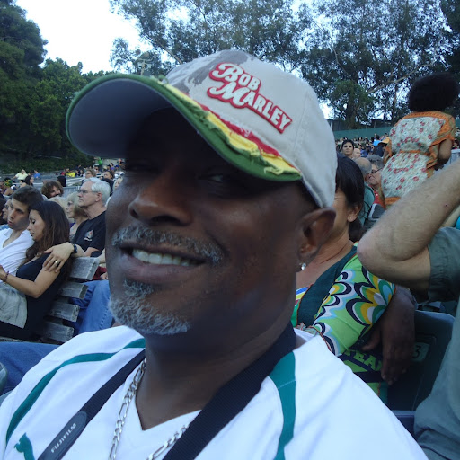 Michael Blaylock Photo 38
